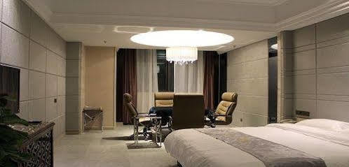 Junfu Hotel Гуанджоу Екстериор снимка